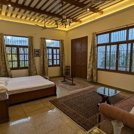 Mulberry Garden Hotel Varanasi Exterior photo